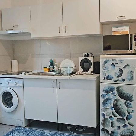 Peace Apartment Марсилия Екстериор снимка